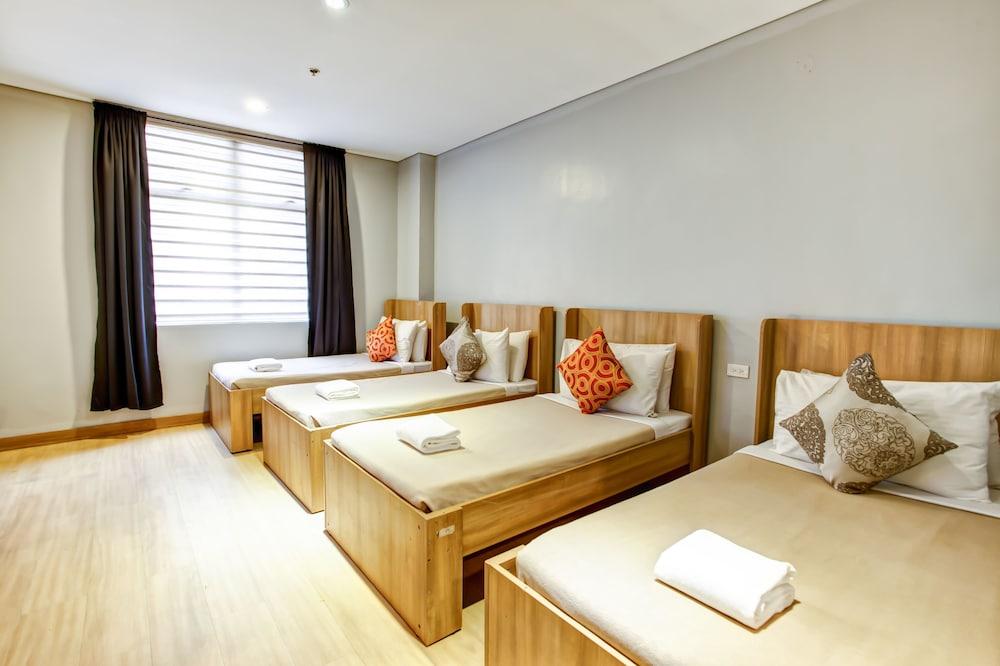 Madison 101 Hotel + Tower Quezon City Exterior foto